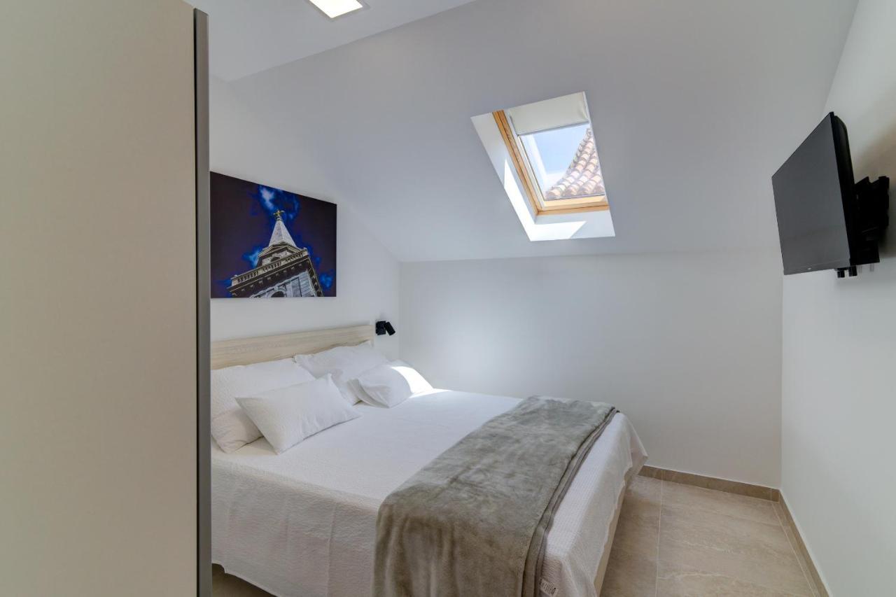 Ferienwohnung Rote Zora Senj  Exterior foto