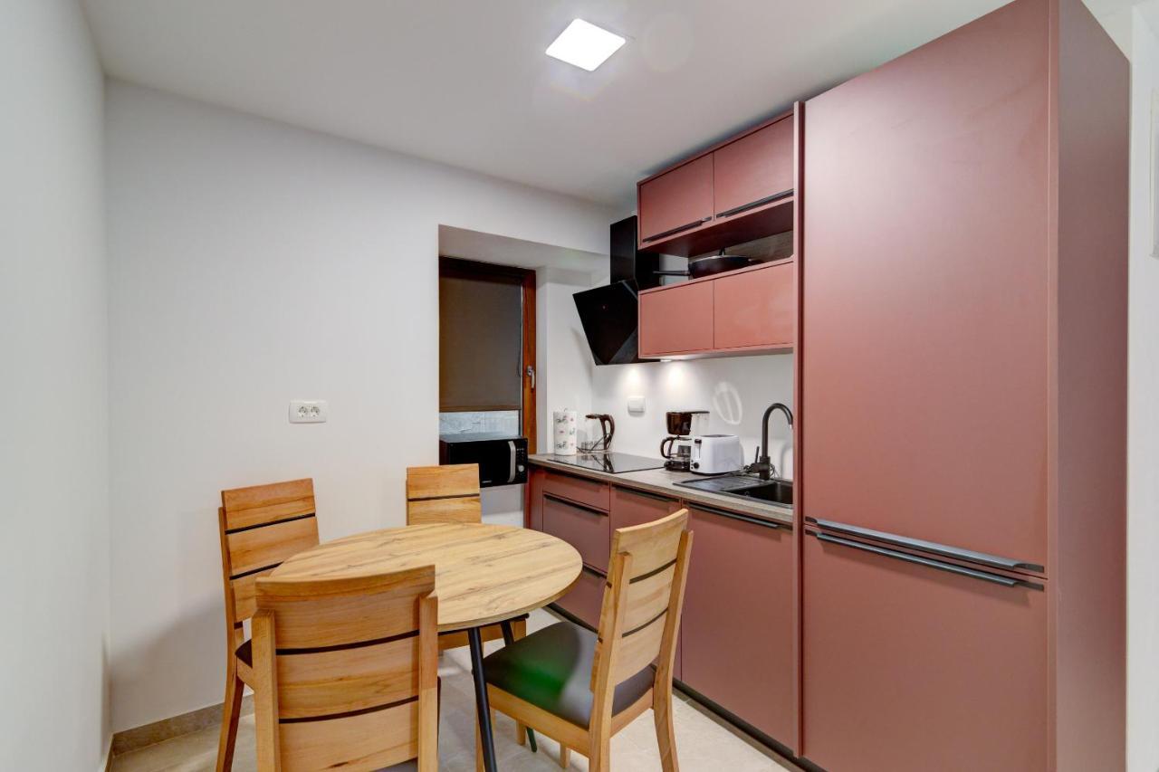 Ferienwohnung Rote Zora Senj  Exterior foto