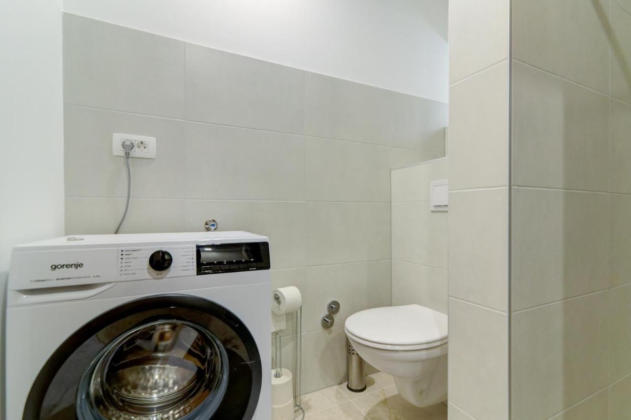 Ferienwohnung Rote Zora Senj  Exterior foto